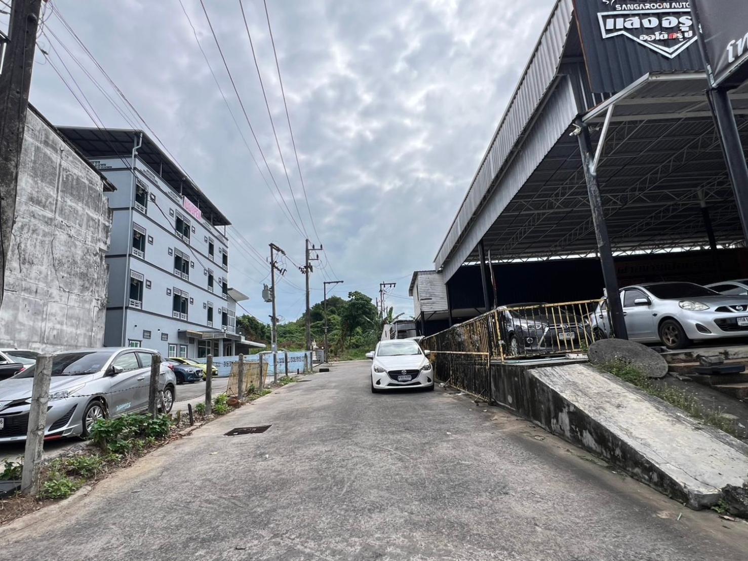 Terminal2 Hotel Phuket Exterior photo